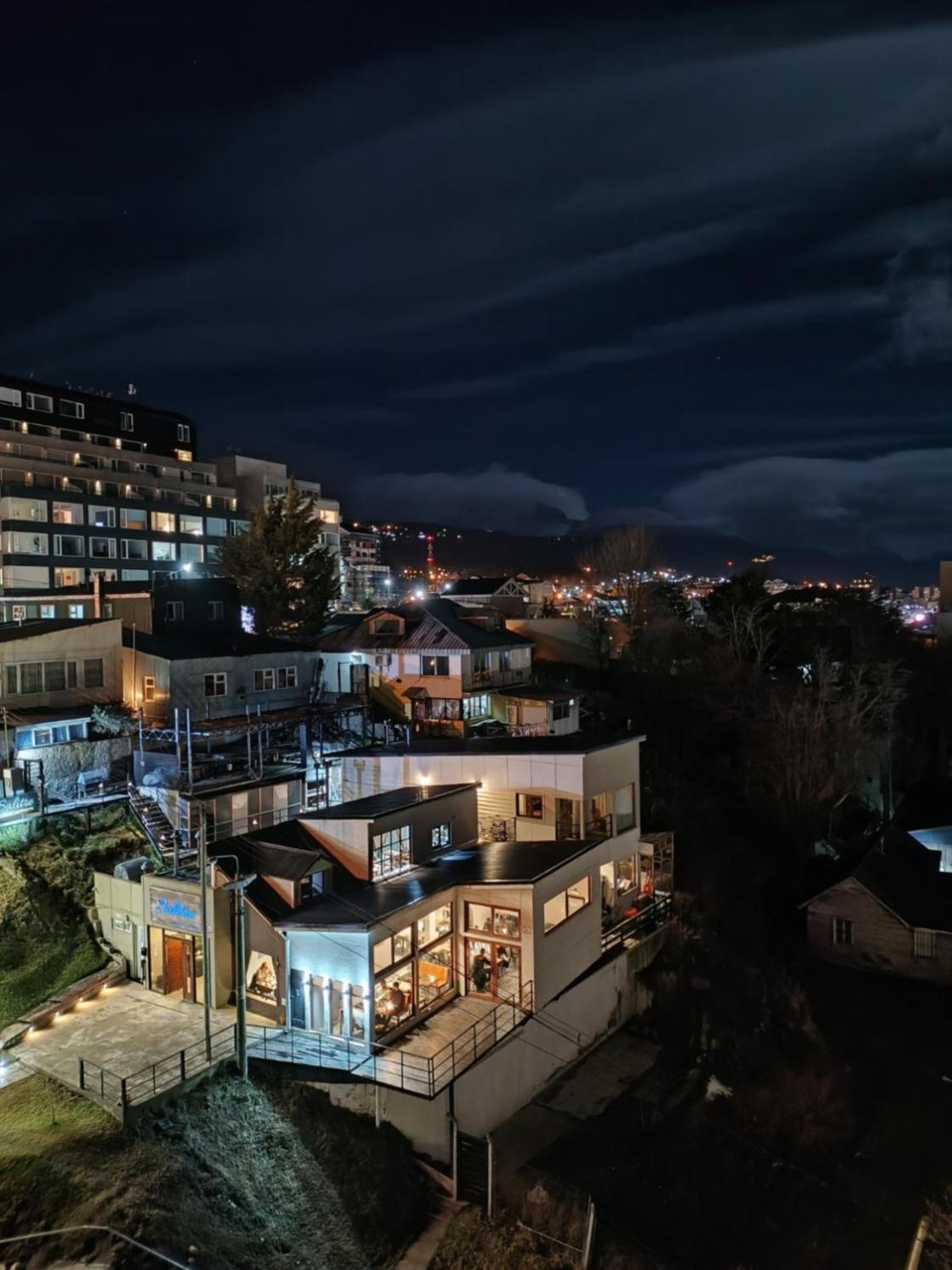Libertador803 Apartment Ushuaia Bagian luar foto